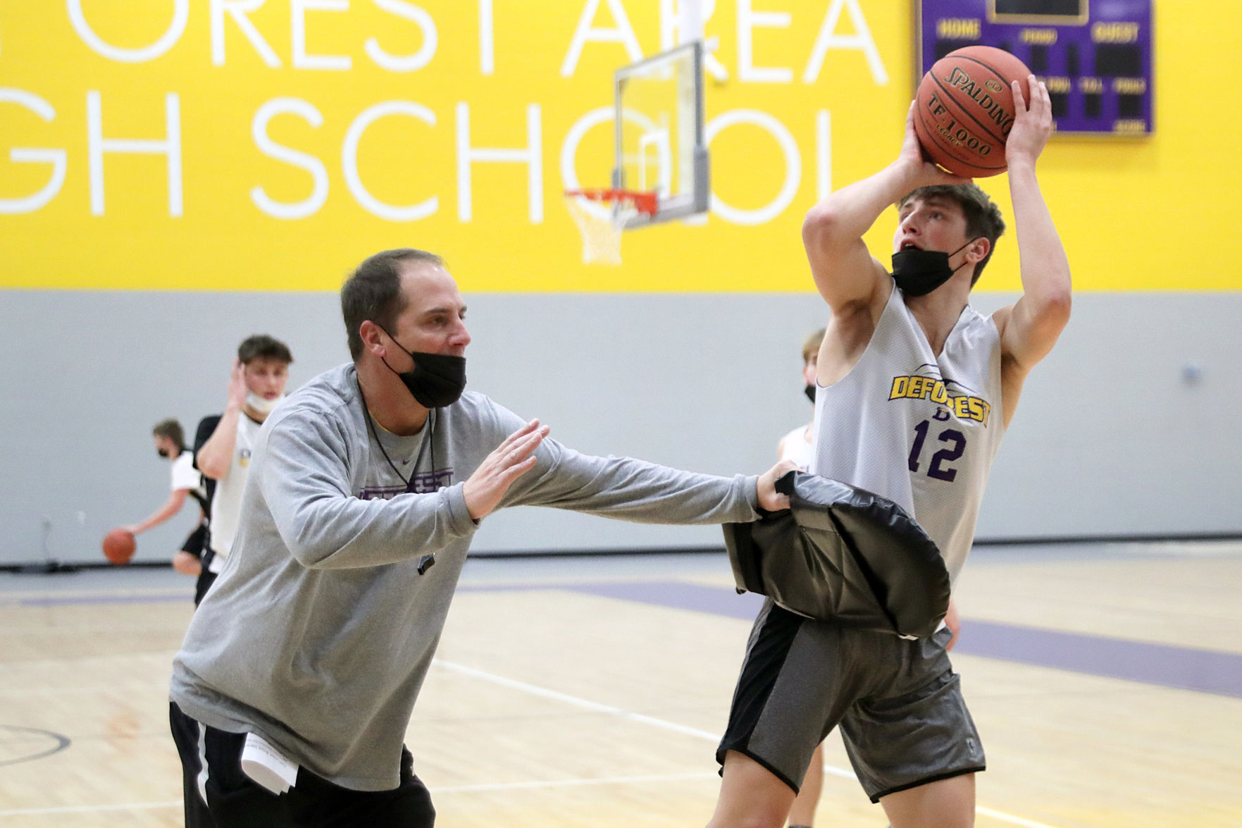 111721_deforestbasketball_09-11172021105315